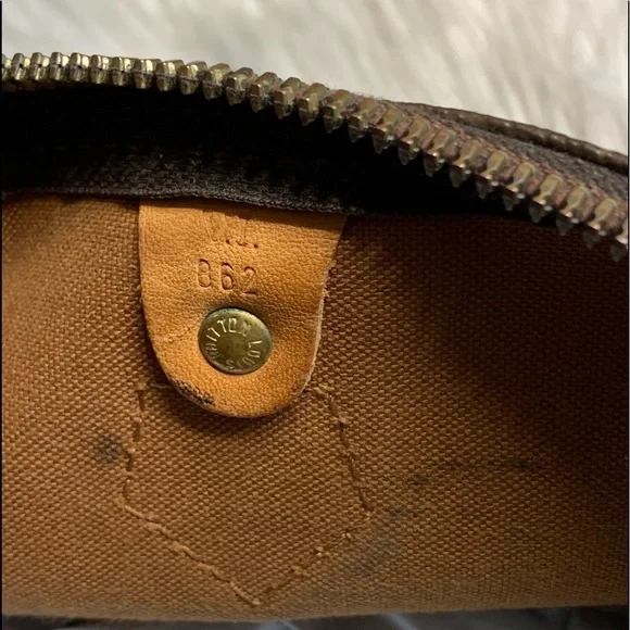 ❗️SOLD❗️Louis Vuitton Speedy 40 - w/ Twilly - Picture 9 of 16